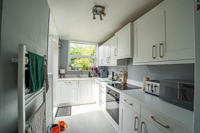 9, Greville Road, Hastings photo 4