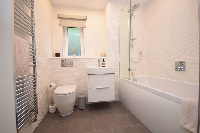 Flat for sale in Woodhead Drive, Bothwell, Glasgow