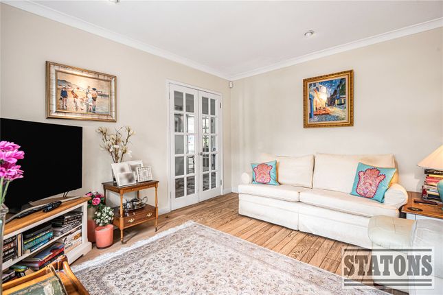 7, Claremont Road, Hadley Wood photo 4