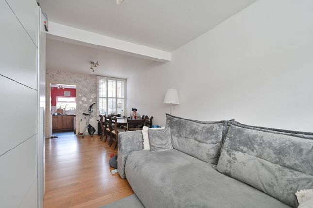 Cassiobridge Road, Watford photo 2