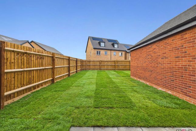 29 Furlong Close, Cheltenham photo 4
