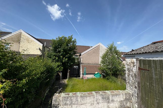 24 Oakland Terrace, Cilfynydd, Pontypridd photo 2