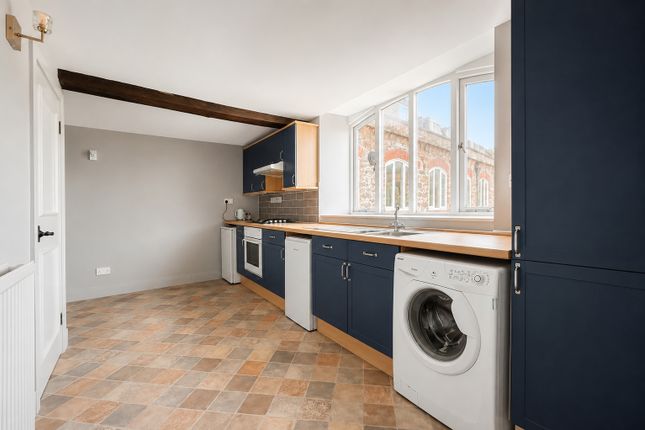Flat 9, Outer Silk Mills, Wiltshire photo 4