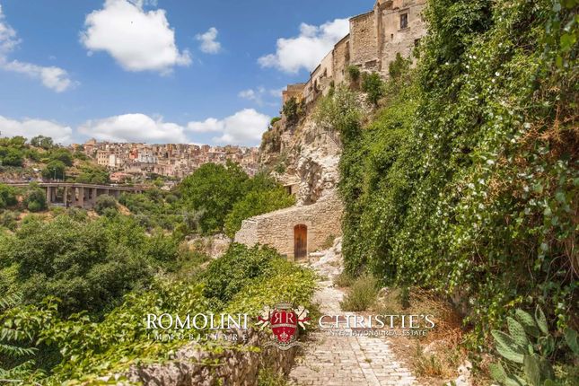 Thumbnail Cottage for sale in Ragusa, 97100, Italy