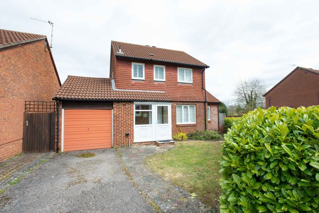 Thumbnail Detached house for sale in Marsden Way, Orpington