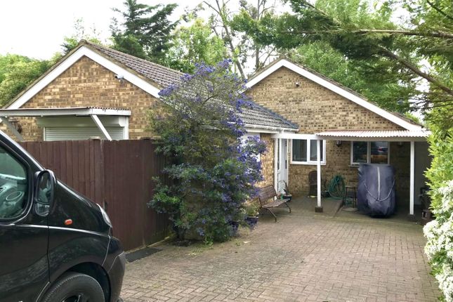 Bungalow for sale in Kent Close, Well End, Borehamwood WD6