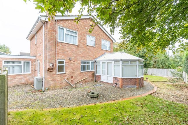 6 Armstrong Close, Crewe photo 4