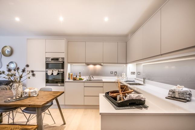 4-bed house on Bonsai Point, London,NW9, 399J Edgware Road, London, £900,000