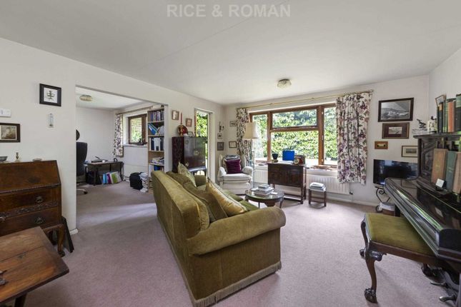 Flat for sale in Clarefield Court, Ascot