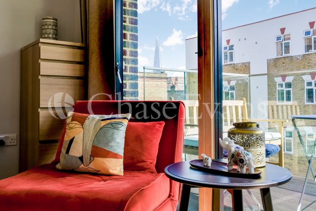 Flat 204 Tyler Court,, New Paragon Walk, Elephant & Castle photo 3