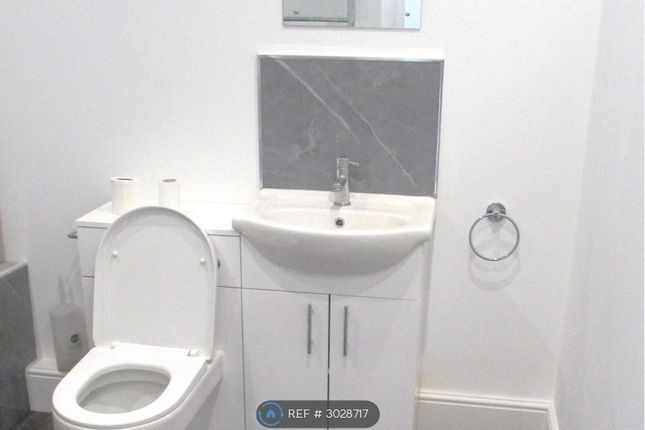 Flat   Slatey Road, Oxton photo 4