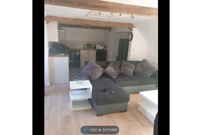 Flat, Edgcumbe Road Roche, St Austell photo 5