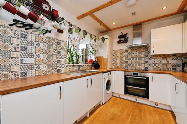 26, Greenpark Avenue, King's Lynn photo 2