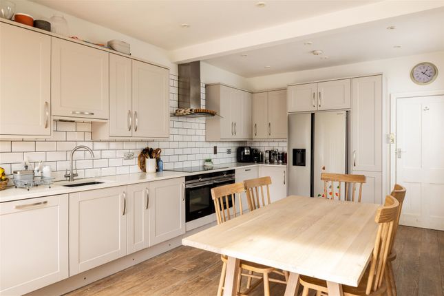 37, Albert Road North, Reigate photo 2