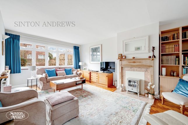 4, Amherst Gardens, Amherst Road, London photo 2