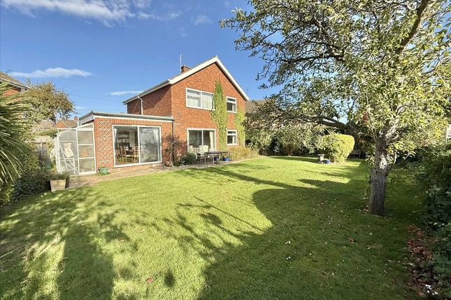 17, Stella Avenue, Nottingham photo 2