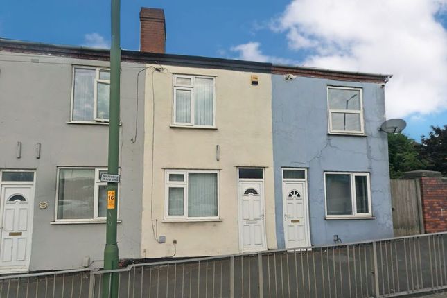 2-bed house on 123, High Road, Willenhall, £50,000