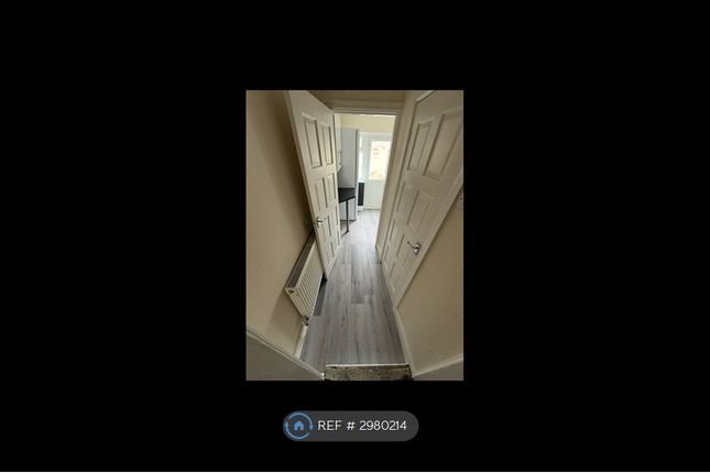 Flat, Wilkinson St, Ellesmere Port photo 4
