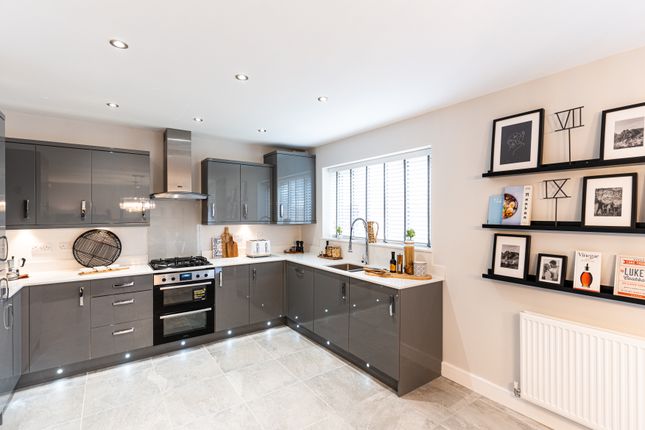 7, Mill Close, Killamarsh photo 3