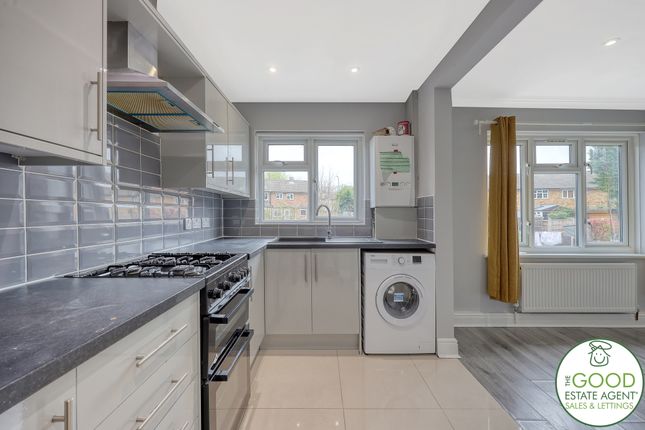 Maisonette for sale in River Way, Loughton