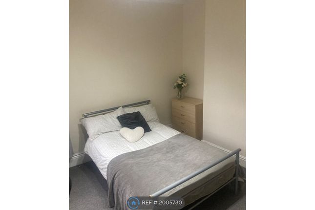 End terrace house to rent in Hickmott Road, Sheffield