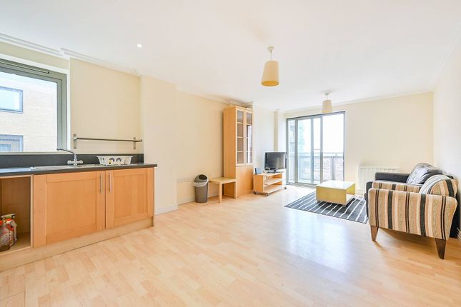 2-bed flat on Victoria Road, North Acton, £365,000