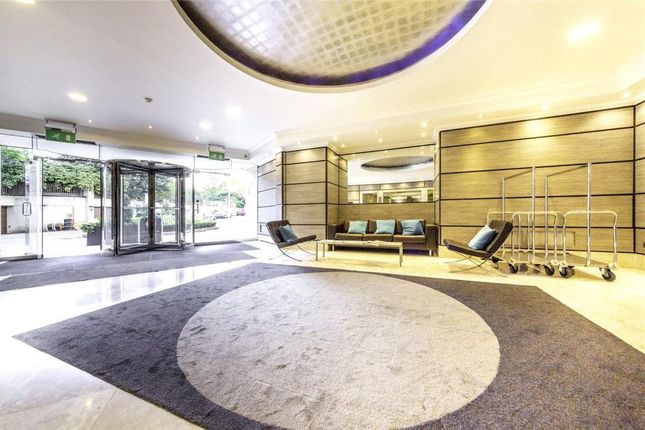 211 Whitehouse Apartments,, 9 Belvedere Road, London photo 4