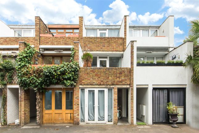 16, Ruston Mews, London photo 3