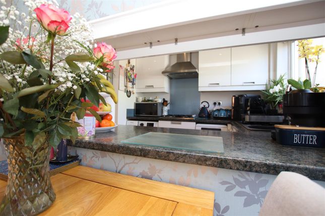 107, Swaisland Road, Dartford photo 5
