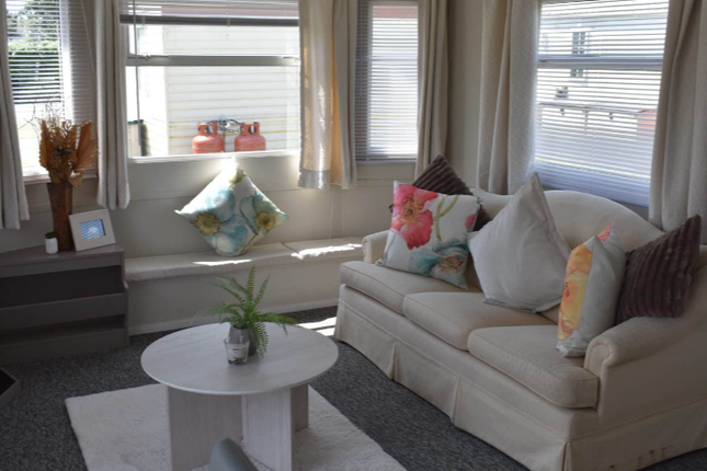 Plough Road, Minster, Sheerness photo 3