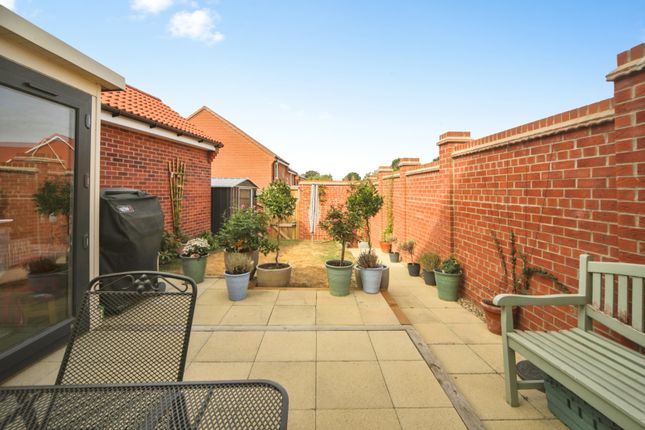1, Hedgehog Place, Stowmarket photo 4