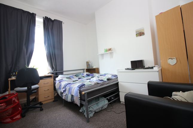 17, Miskin Street, Cardiff photo 4