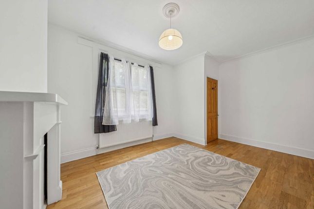 40, Robson Road, London photo 2