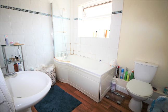 80, Gudge Heath Lane, Hampshire photo 2