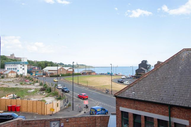 Flat to rent in Union Quay, North Shields