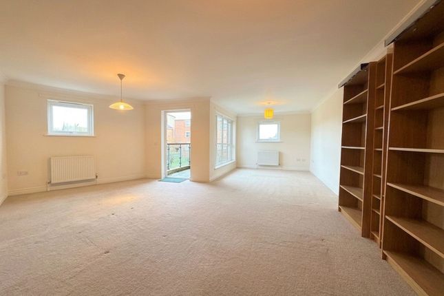 3 Emerald Crescent, Southampton photo 2
