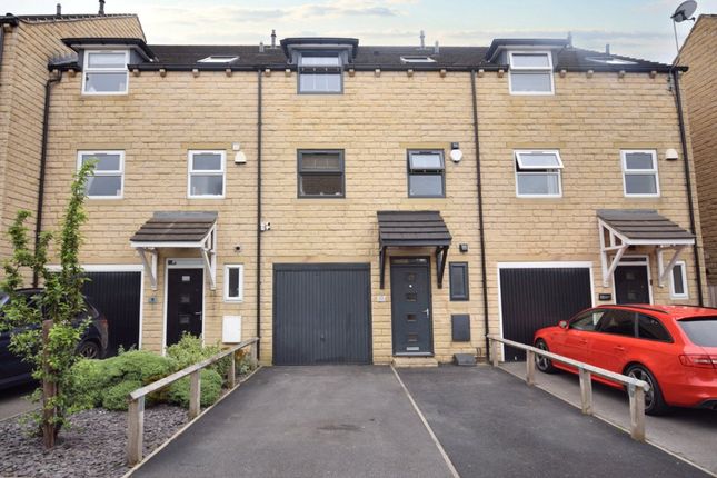 Thumbnail Town house for sale in Chancery Court, Ossett, Wakefield