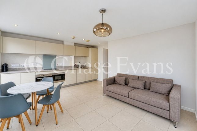 Pandora Court, Canning Town photo 4