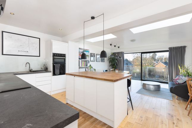 43 Sunnyside Road, Hitchin photo 2