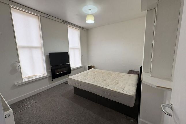 Flat 1,, 24a Bedford Road, Bootle photo 5