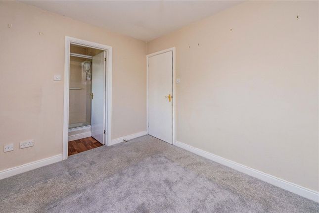 7, Priors Gate, Telford photo 4