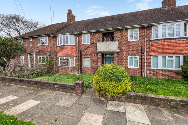 Flat for sale in Leverholme Gardens, Eltham