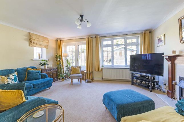 68 Balmoral, Maidenhead photo 4