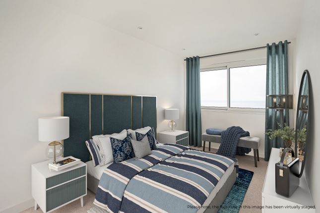 Penthouse for sale in Marine Drive, Brighton