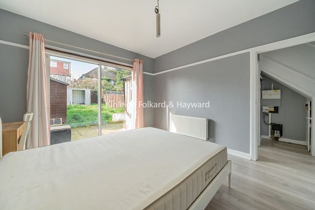 Braid Avenue, London photo 4