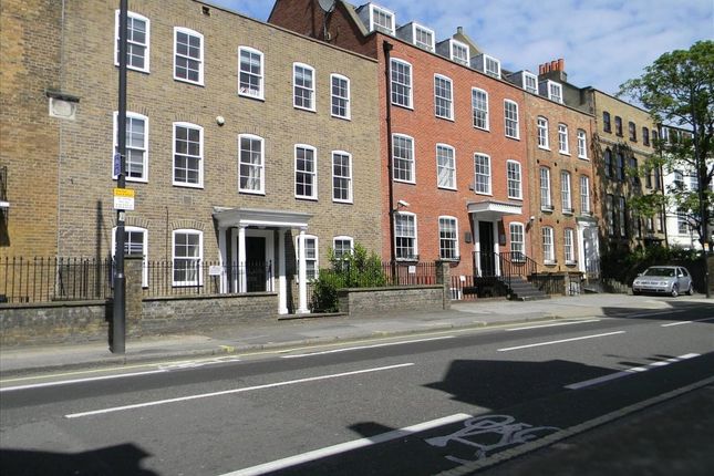 Office to let in 136-144 New Kings Road, Fulham, London