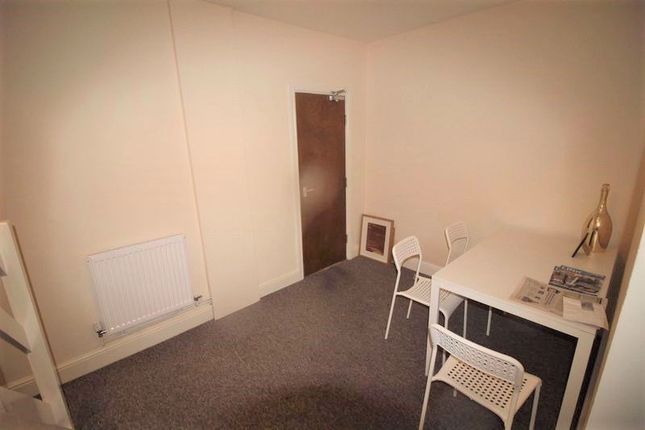 42, Rosebery Street, Swindon photo 2