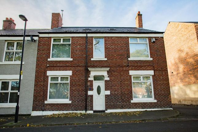 Thumbnail Terraced house to rent in Chirton Green, North Shields