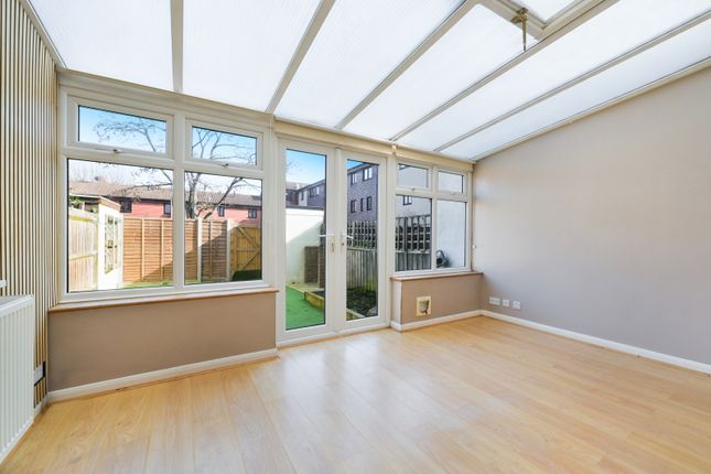 2, Buttermere Close, Morden photo 3