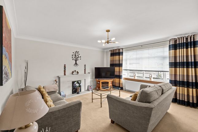 2, Taylor's Road, Larbert photo 2